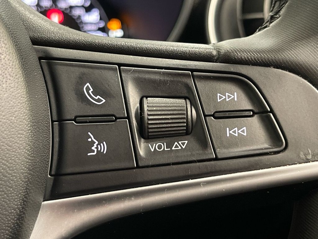 USED 2018 18 ALFA ROMEO GIULIA 2.2 TD Speciale Saloon 4dr Diesel Auto Euro 6 (s/s) (180 ps) Driver Modes