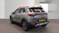 USED 2017 KIA STONIC 1.0 T-GDi First Edition SUV 5dr Petrol Manual Euro 6 (s/s) (118 bhp) FULL HISTORY+SAT NAV+REAR CAM