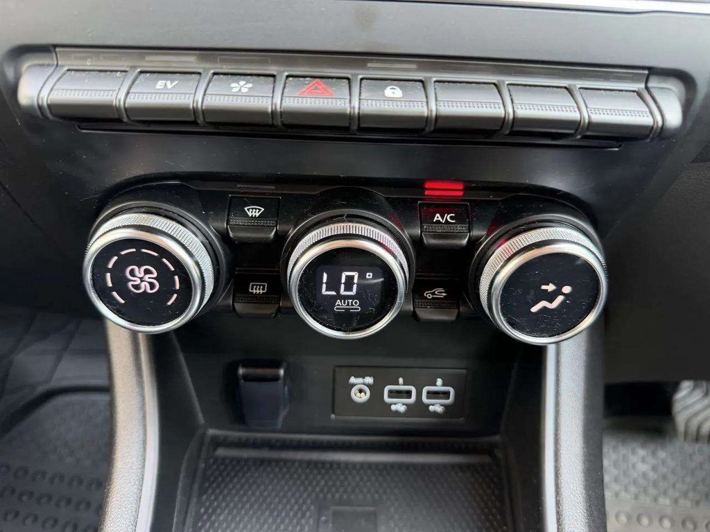 2023 Renault Captur — image 14