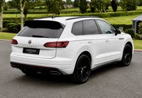 USED 2019 19 VOLKSWAGEN TOUAREG 3.0 TDI V6 R-Line SUV 5dr Diesel Tiptronic 4Motion Euro 6 (s/s) (286 ps) 