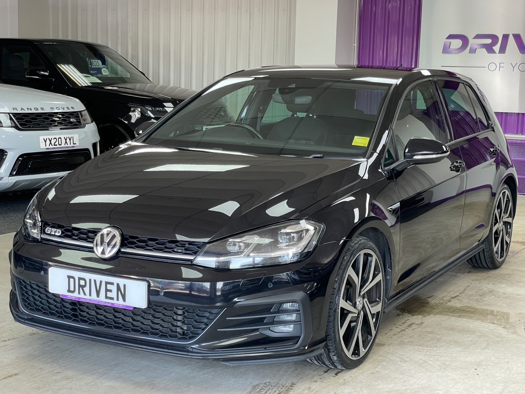USED 2019 19 VOLKSWAGEN GOLF 2.0 TDI GTD Hatchback 5dr Diesel DSG Euro 6 (s/s) (184 ps) 