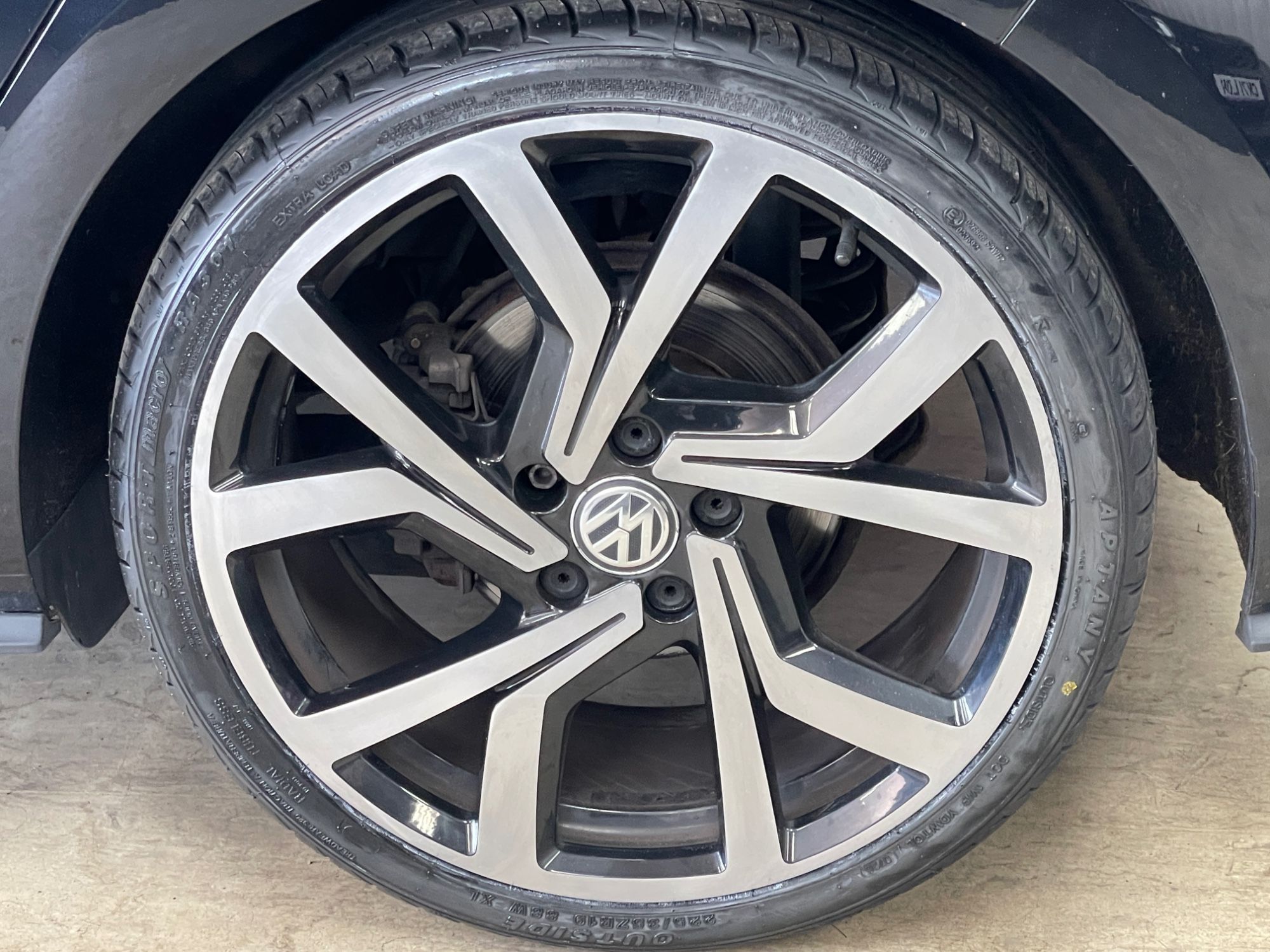 USED 2019 19 VOLKSWAGEN GOLF 2.0 TDI GTD Hatchback 5dr Diesel DSG Euro 6 (s/s) (184 ps) 