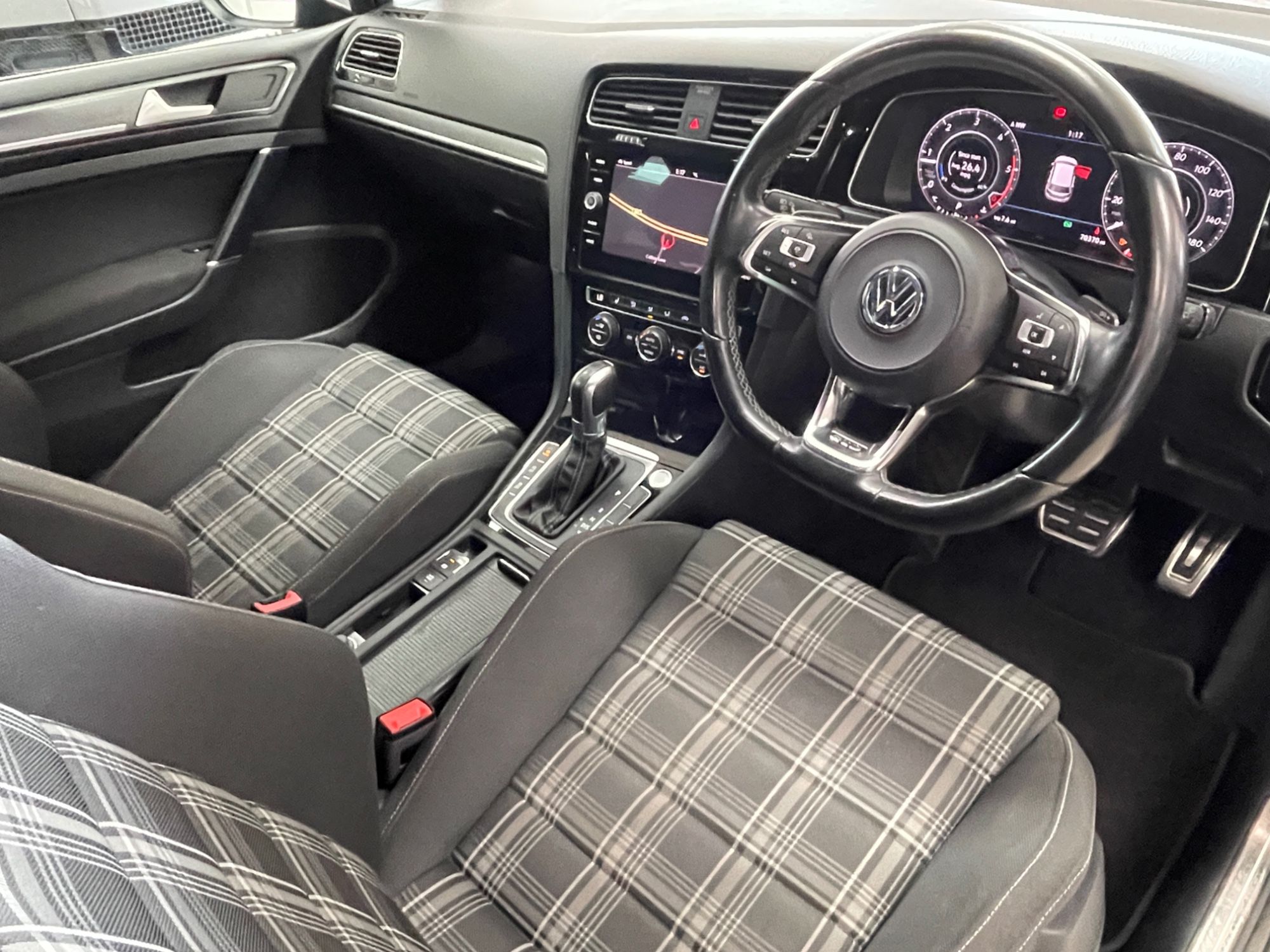 USED 2019 19 VOLKSWAGEN GOLF 2.0 TDI GTD Hatchback 5dr Diesel DSG Euro 6 (s/s) (184 ps) 