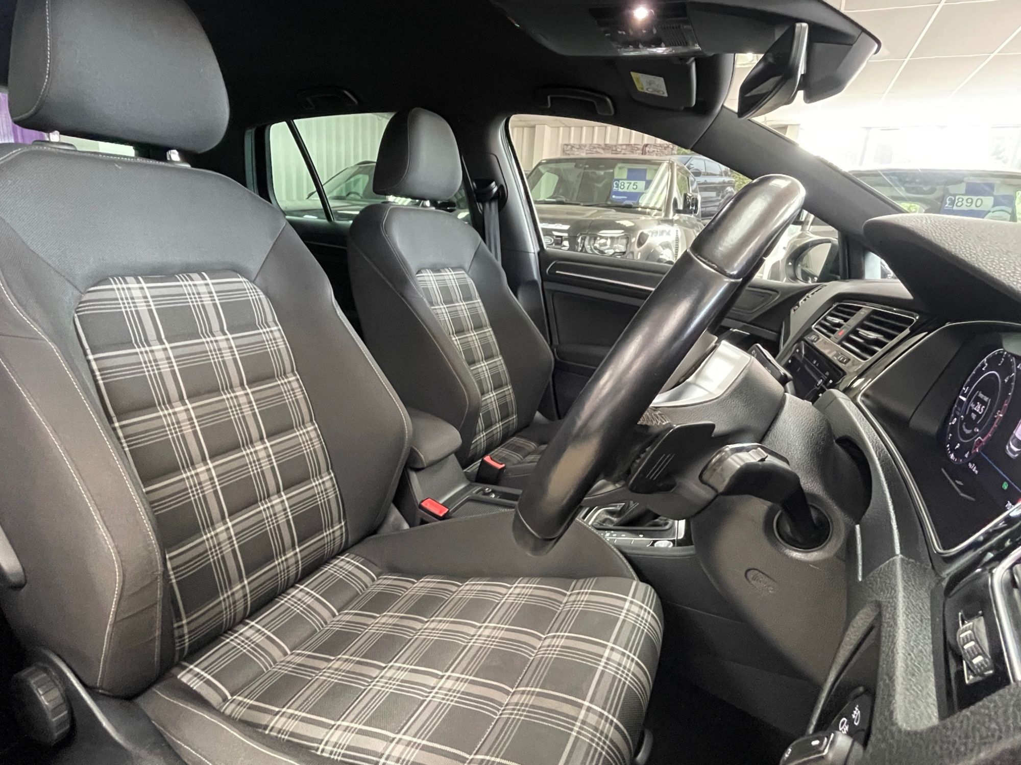 USED 2019 19 VOLKSWAGEN GOLF 2.0 TDI GTD Hatchback 5dr Diesel DSG Euro 6 (s/s) (184 ps) 