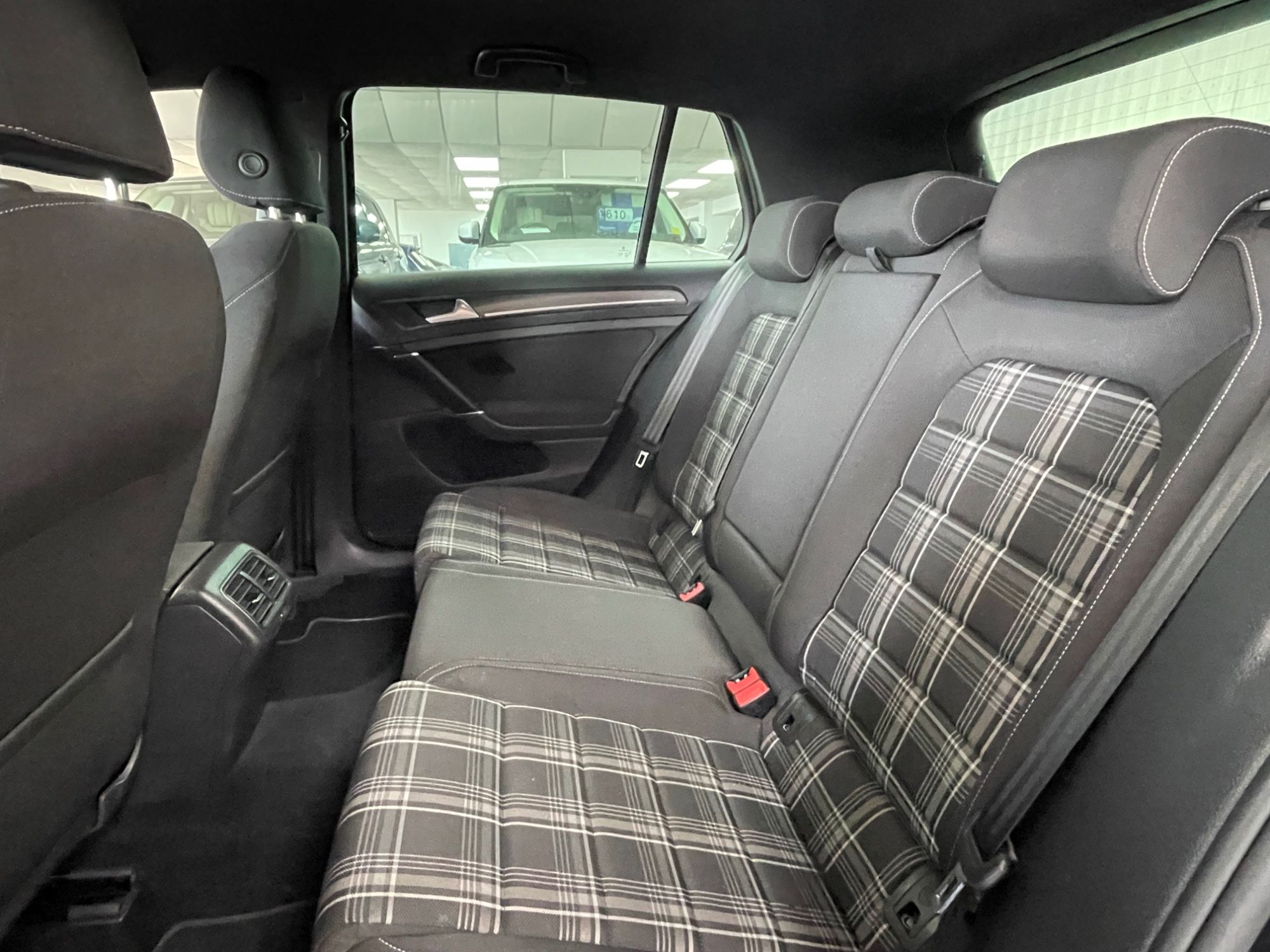 USED 2019 19 VOLKSWAGEN GOLF 2.0 TDI GTD Hatchback 5dr Diesel DSG Euro 6 (s/s) (184 ps) 