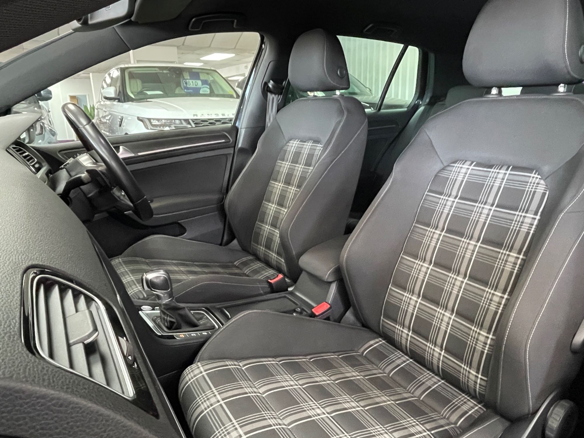 USED 2019 19 VOLKSWAGEN GOLF 2.0 TDI GTD Hatchback 5dr Diesel DSG Euro 6 (s/s) (184 ps) 