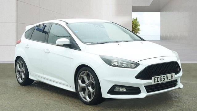 View our FORD FOCUS
