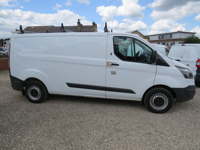 View our FORD TRANSIT CUSTOM