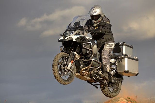 View our BMW R 1200 GS ADVENTURE