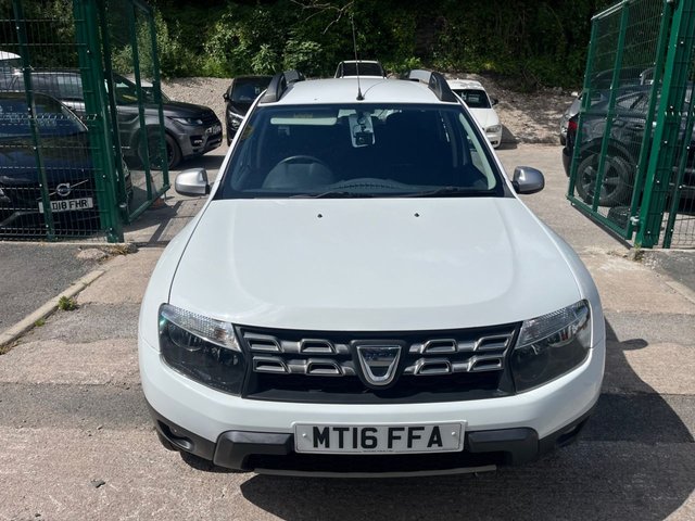 View our DACIA DUSTER