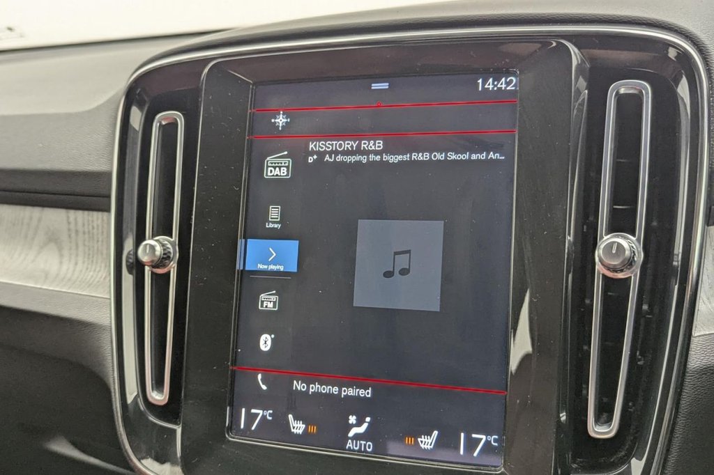 USED 2021 21 VOLVO XC40 1.5 T3 Inscription Pro SUV 5dr Petrol Auto Euro 6 (s/s) (163 ps) Sat Nav,Leather, Heated Screen