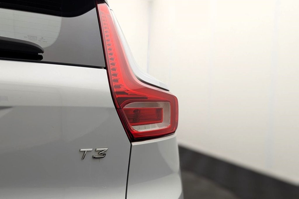 USED 2021 21 VOLVO XC40 1.5 T3 Inscription Pro SUV 5dr Petrol Auto Euro 6 (s/s) (163 ps) Sat Nav,Leather, Heated Screen