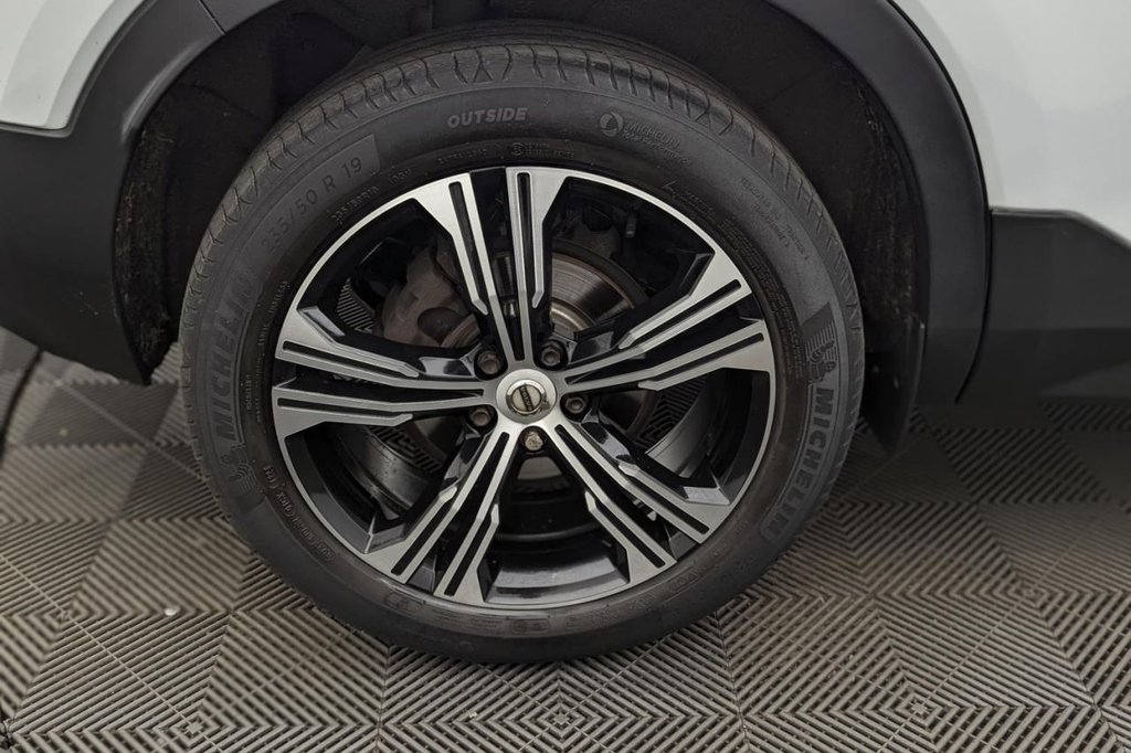 USED 2021 21 VOLVO XC40 1.5 T3 Inscription Pro SUV 5dr Petrol Auto Euro 6 (s/s) (163 ps) Sat Nav,Leather, Heated Screen