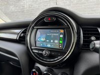 USED 2019 69 MINI HATCH 2.0 Cooper S Classic *Wireless CarPlay, Heated Seats, Sensors* 