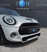 USED 2019 69 MINI HATCH 2.0 Cooper S Classic *Wireless CarPlay, Heated Seats, Sensors* 