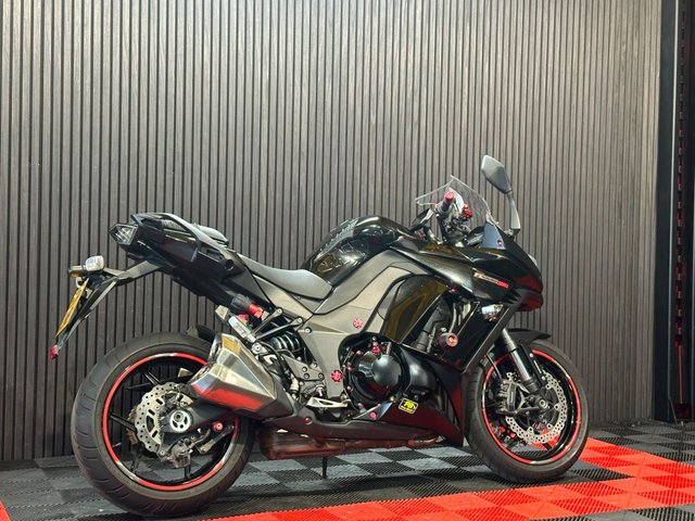 View our KAWASAKI Z1000 SX