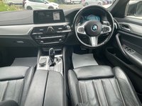 USED 2018 18 BMW 5 SERIES 3.0 530d M Sport Saloon 4dr Diesel Auto Euro 6 (s/s) (265 ps) FRONT AND REAR SENSORS USB