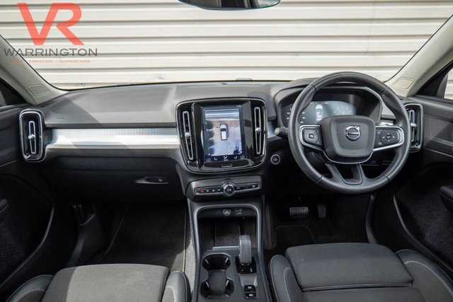 View our VOLVO XC40