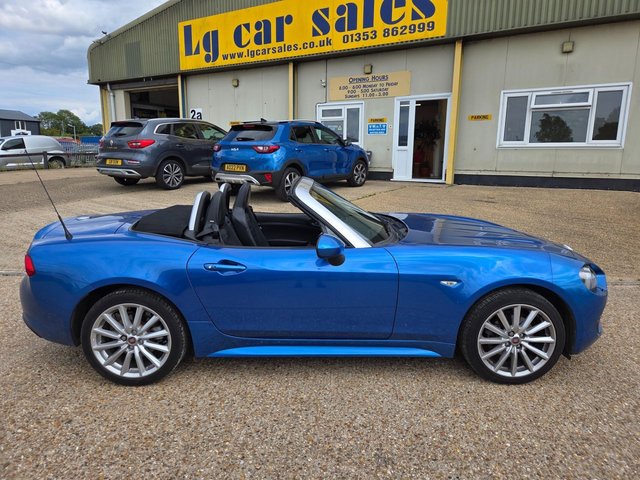 View our FIAT 124 SPIDER