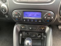 USED 2015 15 HYUNDAI IX35 2.0 CRDi SE SUV 5dr Diesel Auto 4WD Euro 5 (Nav) (134 bhp) 