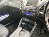 USED 2015 15 HYUNDAI IX35 2.0 CRDi SE SUV 5dr Diesel Auto 4WD Euro 5 (Nav) (134 bhp) 