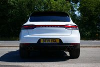 USED 2019 19 PORSCHE MACAN 3.0T V6 S SUV 5dr Petrol PDK 4WD Euro 6 (s/s) (354 ps) CARRERA WHITE METALLIC PAINTWORK + MOJAVE LTHR + CARPLAY + NAV + DAB