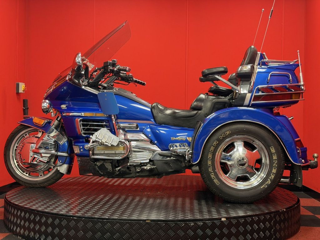 USED 1992 K HONDA GL1500 GOLDWING TRADE BIKES AT TRADE PRICES TRIKE -CAN BE DRIVEN ON CAR LICENSE