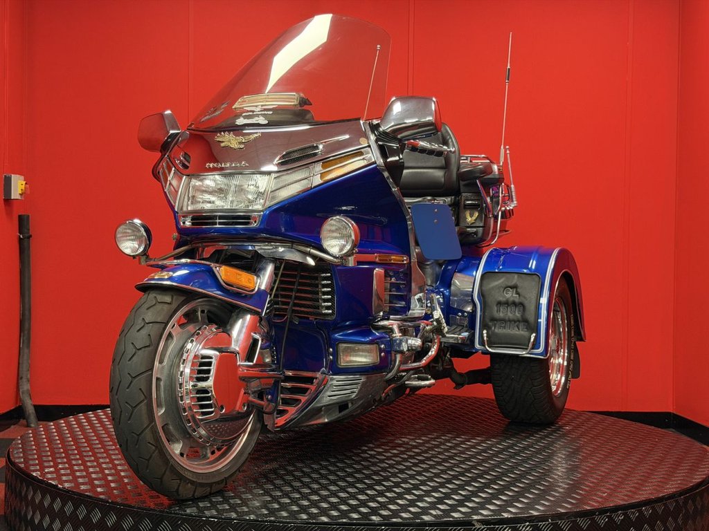 USED 1992 K HONDA GL1500 GOLDWING TRADE BIKES AT TRADE PRICES TRIKE -CAN BE DRIVEN ON CAR LICENSE