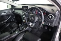 USED 2017 67 MERCEDES-BENZ GLA 1.6 GLA200 SE (Executive) SUV 5dr Petrol Manual Euro 6 (s/s) (156 ps) Rev Camera, Heated Seats