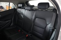 USED 2017 67 MERCEDES-BENZ GLA 1.6 GLA200 SE (Executive) SUV 5dr Petrol Manual Euro 6 (s/s) (156 ps) Rev Camera, Heated Seats