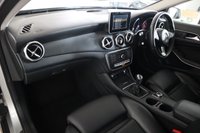 USED 2017 67 MERCEDES-BENZ GLA 1.6 GLA200 SE (Executive) SUV 5dr Petrol Manual Euro 6 (s/s) (156 ps) Rev Camera, Heated Seats
