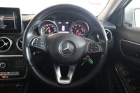 USED 2017 67 MERCEDES-BENZ GLA 1.6 GLA200 SE (Executive) SUV 5dr Petrol Manual Euro 6 (s/s) (156 ps) Rev Camera, Heated Seats