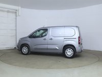USED 2025 25 VAUXHALL COMBO Auto 134 BHP 