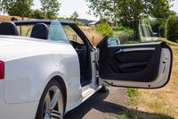 USED 2010 60 AUDI A5 CABRIOLET 2.0 TDI S line Convertible 2dr Diesel Manual Euro 5 (s/s) (170 ps) Heated, Leather Seats, 19in Alloys