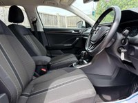 USED 2019 68 VOLKSWAGEN T-ROC 1.5 T-Roc SE TSi Evo Semi-Auto 5dr Apple CarPlay Android Auto