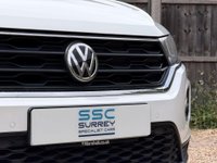 USED 2019 68 VOLKSWAGEN T-ROC 1.5 T-Roc SE TSi Evo Semi-Auto 5dr Apple CarPlay Android Auto