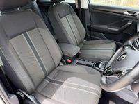 USED 2019 68 VOLKSWAGEN T-ROC 1.5 T-Roc SE TSi Evo Semi-Auto 5dr Apple CarPlay Android Auto