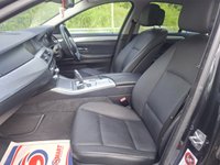 USED 2010 10 BMW 5 SERIES 2.0 520d SE Saloon 4dr Diesel Steptronic Euro 5 (184 ps) 