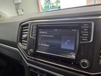 USED 2017 17 VOLKSWAGEN AMAROK 3.0 TDI V6 BlueMotion Tech Highline Pickup Double Cab 4dr Diesel Auto 4Motion Euro 6 (s/s) (224 ps) 