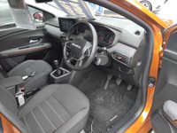 USED 2023 23 DACIA SANDERO STEPWAY 1.0 TCe Journey Hatchback 5dr Petrol Manual Euro 6 (s/s) (90 ps) SUV ONLY 13,170 MILES FROM NEW