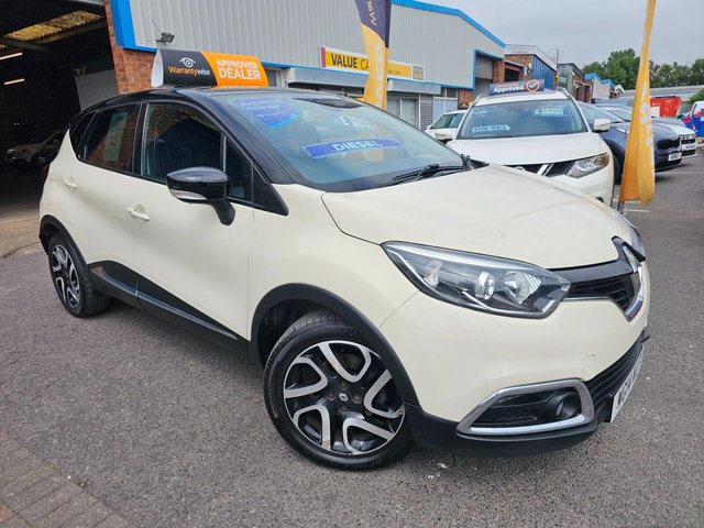 View our RENAULT CAPTUR