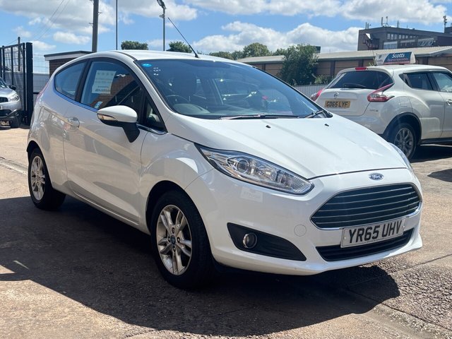 View our Ford Fiesta 1.25 Zetec Hatchback 3 Door Petrol Manual White Euro 6 1 Former Keeper