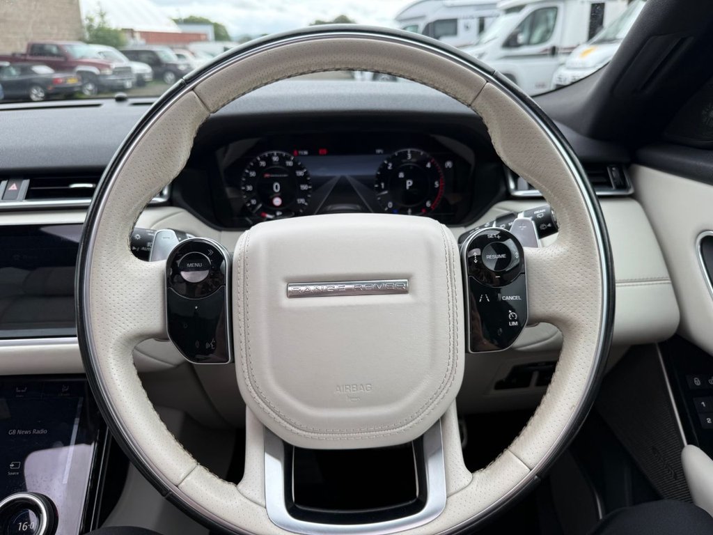 USED 2018 18 LAND ROVER RANGE ROVER VELAR 3.0 SD6 V6 R-Dynamic HSE SUV 5dr Diesel Auto 4WD Euro 6 (s/s) (300 ps) PANROOF+21"ALLOYS+AIR SUSPENSION