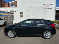 USED 2012 12 FORD FOCUS 1.6 Zetec Hatchback 5dr Petrol Manual Euro 5 (105 ps) THIS  5 DOOR FAMILY PETROL CAR COMES WITH ALLOYS,AIR CON,2 KEYS,BLUETOOTH AND MORE..