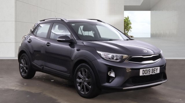 View our KIA STONIC