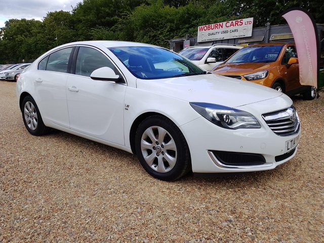 View our VAUXHALL INSIGNIA