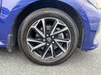 USED 2022 68 TOYOTA YARIS 1.5 VVT-h Design Hatchback 5dr Petrol Hybrid E-CVT Euro 6 (s/s) (116 ps) 
