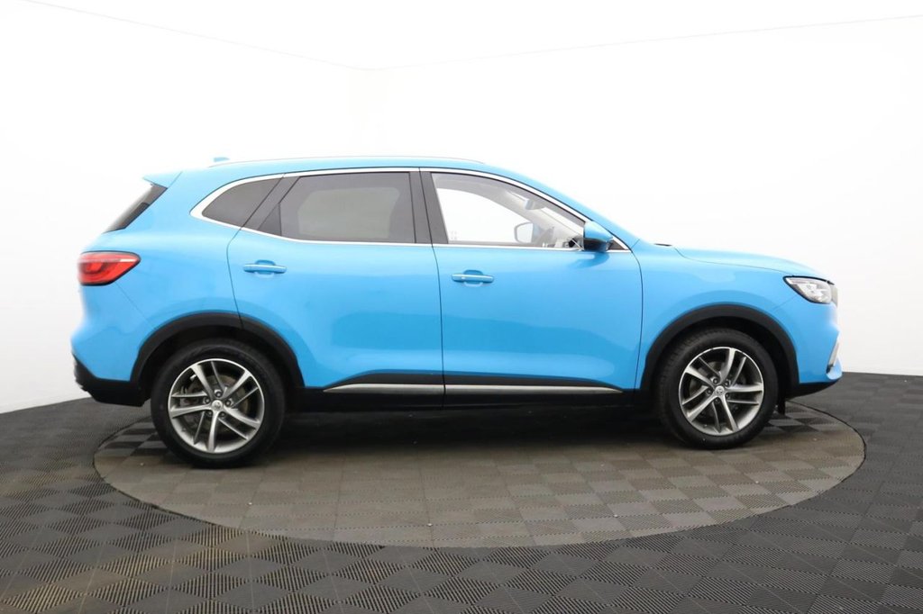 USED 2023 72 MG MG HS 1.5 T-GDI Exclusive SUV 5dr Petrol Manual Euro 6 (s/s) (162 ps) Pan Roof, Car Play, Camera