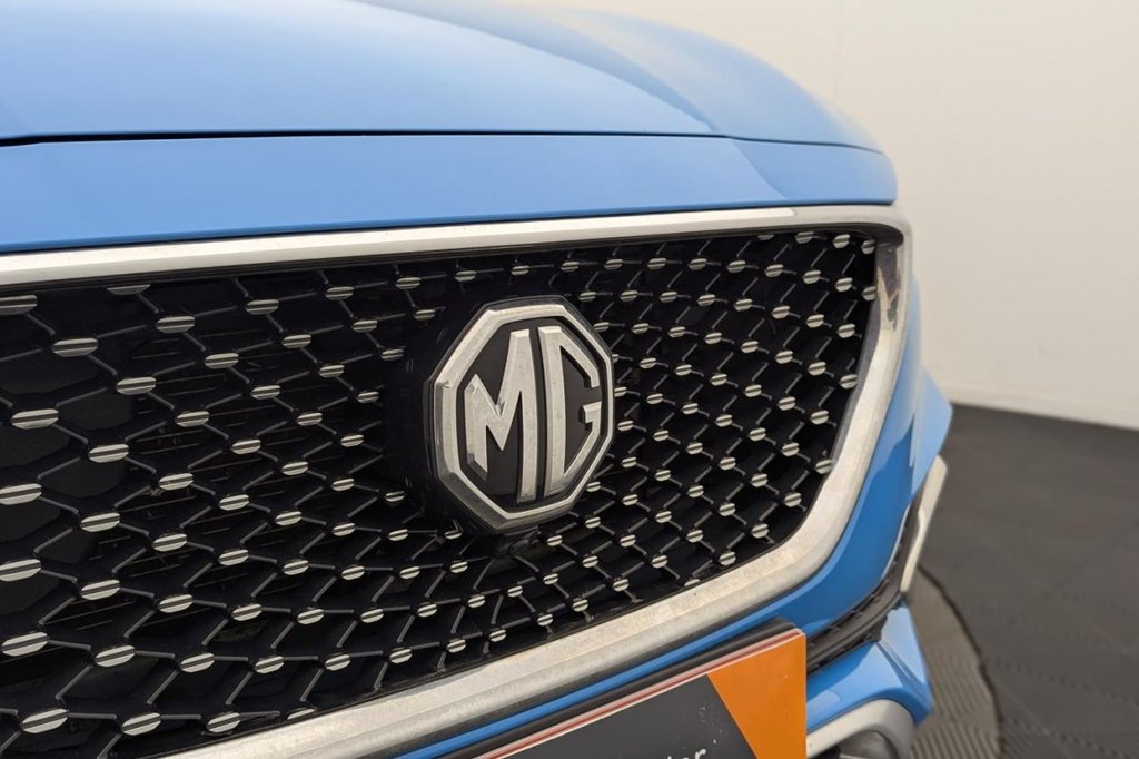 USED 2023 72 MG MG HS 1.5 T-GDI Exclusive SUV 5dr Petrol Manual Euro 6 (s/s) (162 ps) Pan Roof, Car Play, Camera
