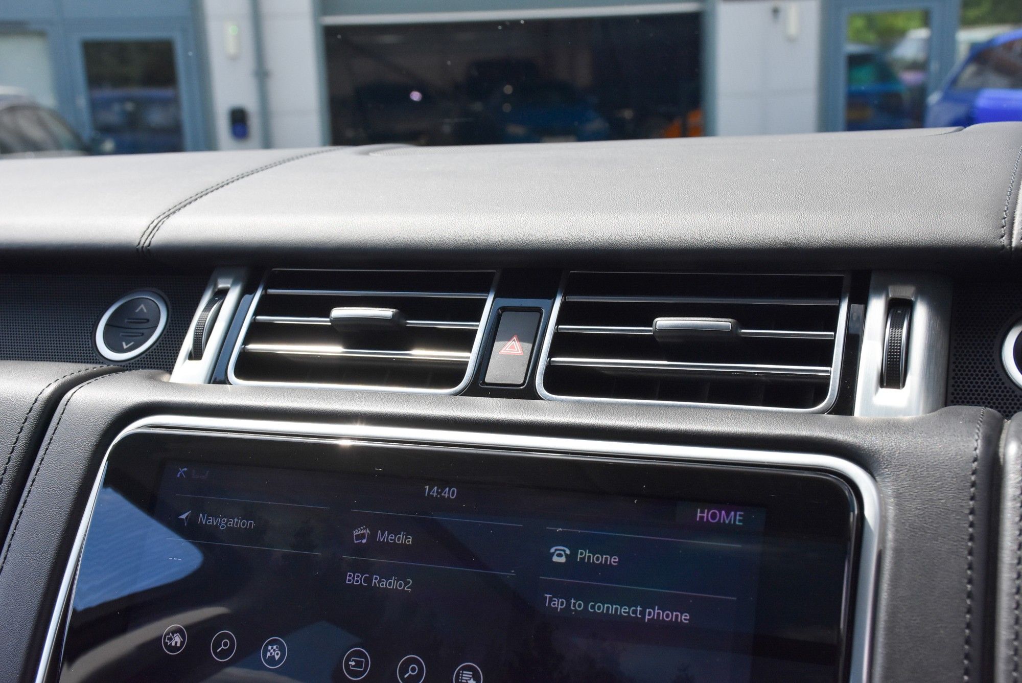 USED 2018 68 LAND ROVER RANGE ROVER 4.4 SD V8 Autobiography SUV 5dr Diesel Auto 4WD Euro 6 (s/s) (339 ps) 